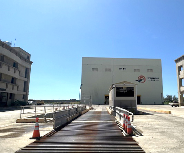 跳動路面洗車台